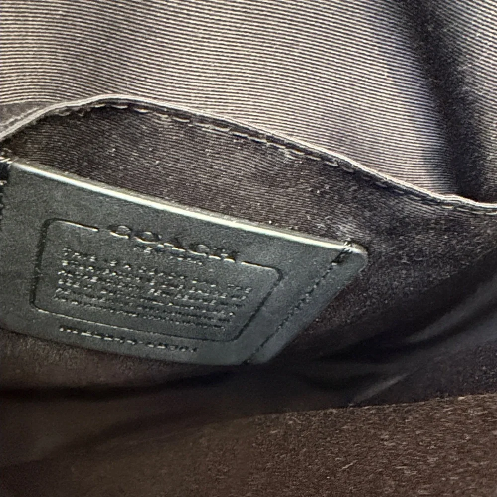 Coach Men’s Brown Signature Messenger Bag with Yellow & Red Stripes - Picture 4 of 8